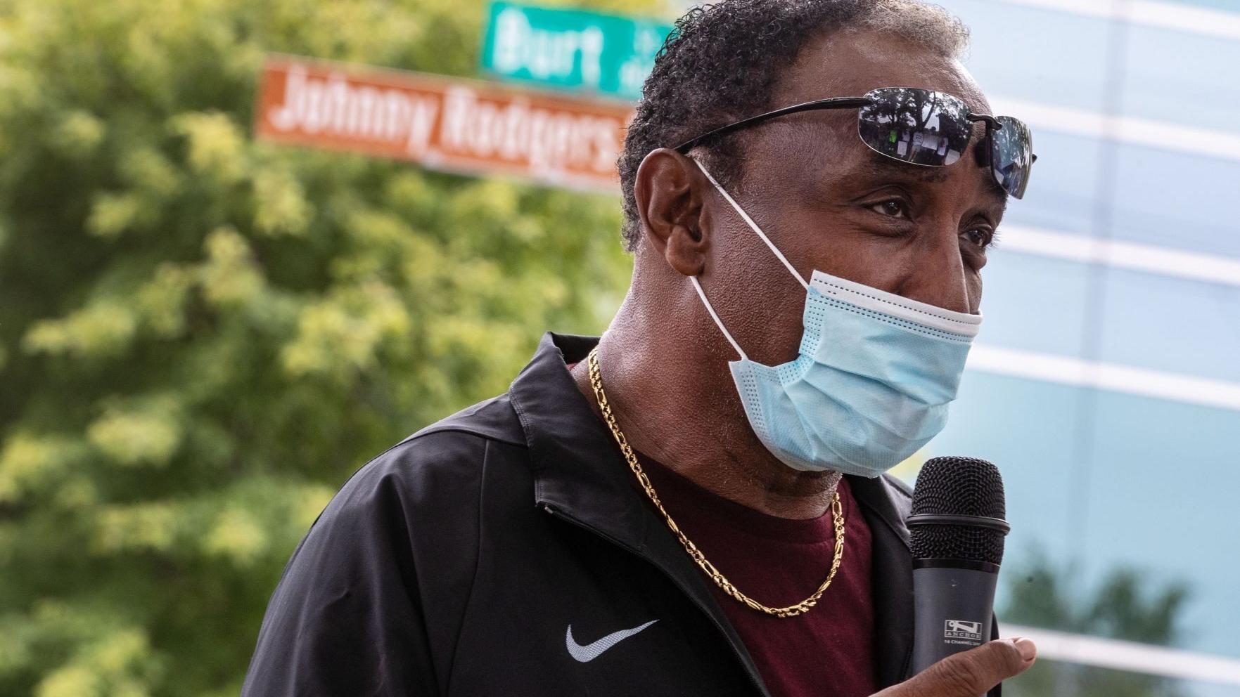 Editorial: Well-wishes and condolences for Johnny the Jet